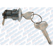 82-80 trunk lock kit for toyota-corolla-dlx / sr5-tl215. Price: $58.00